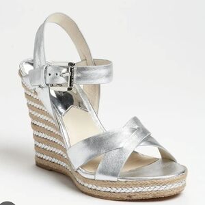 Michael Kors Womens Viola Espadrilles Sandals Silver Leather Wedge.